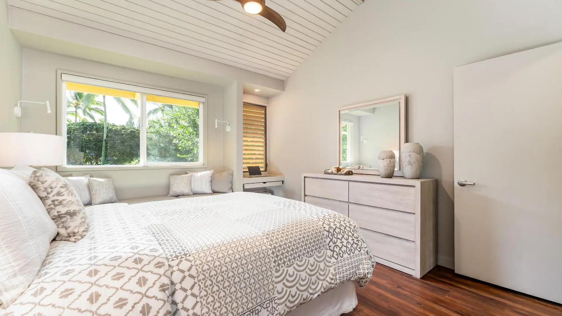 North Shore Villa - Relaxed Luxury Retreat Kahuku
